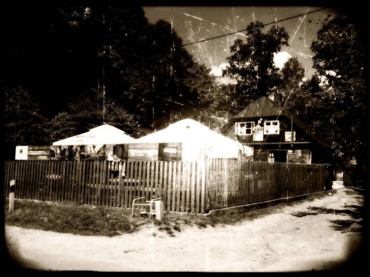 Klubojadalnia Przystanek Korzeniowa - niedługo w kolorycie muzycznej czerni i bieli...