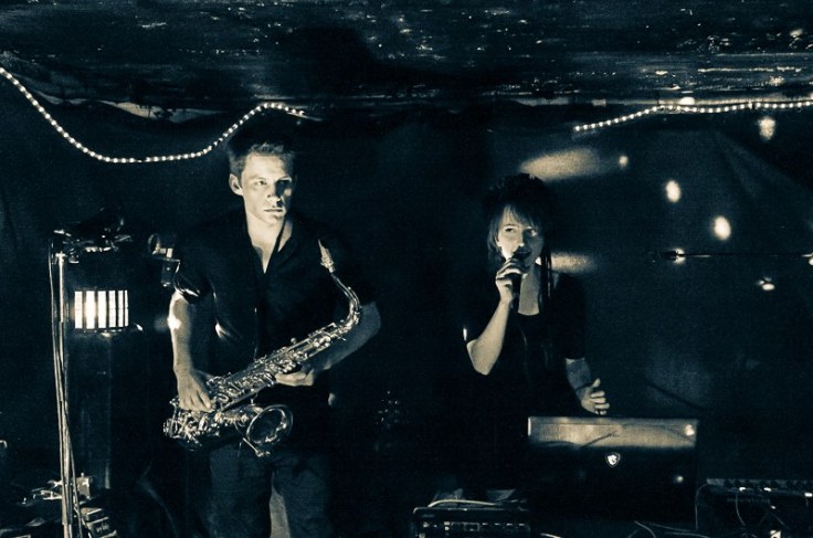 Olgarym podczas występu na żywo.