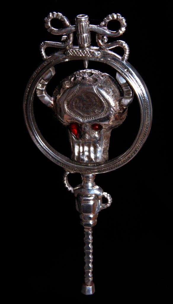 "Silver Skull" © Greg von Seduce (2011)