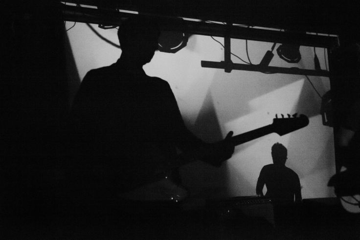 Koncerty The Soft Moon wyróżnia także niezwykła aura wizualna (źródło: Facebook)