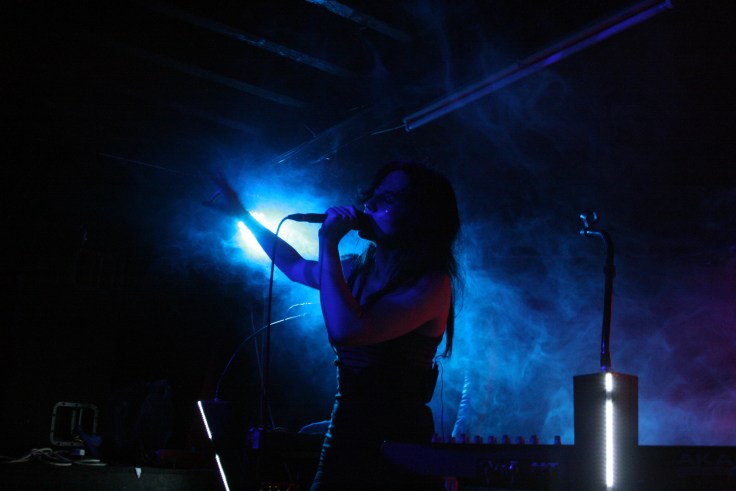 Vivien Glass na żywo (źródło: materiały prasowe zespołu)