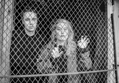 Boy Harsher (fot. Adriana Iris Boatwright / źródło: boyharsher.com)