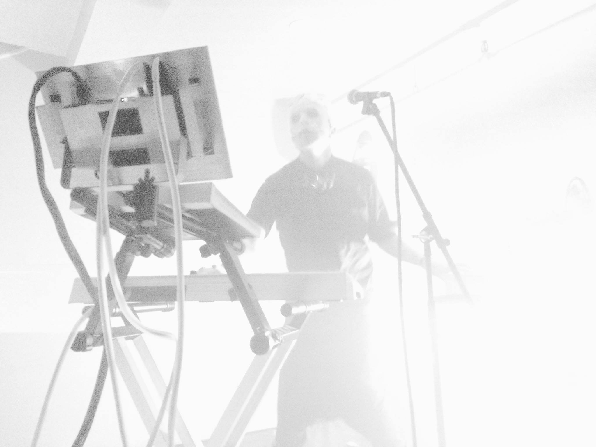 Mark Roberts (We Are Temporary - źródło - Facebook)