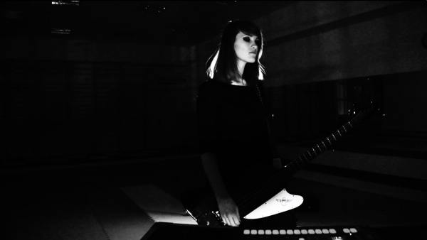 Elizabeth Dolgikh / Supernova 1006 (z sesji zdjęciowej dla Wave Press)