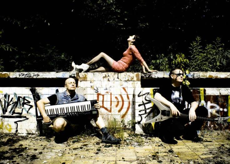 Super Girl Romantic Boys (źródło - Facebook)