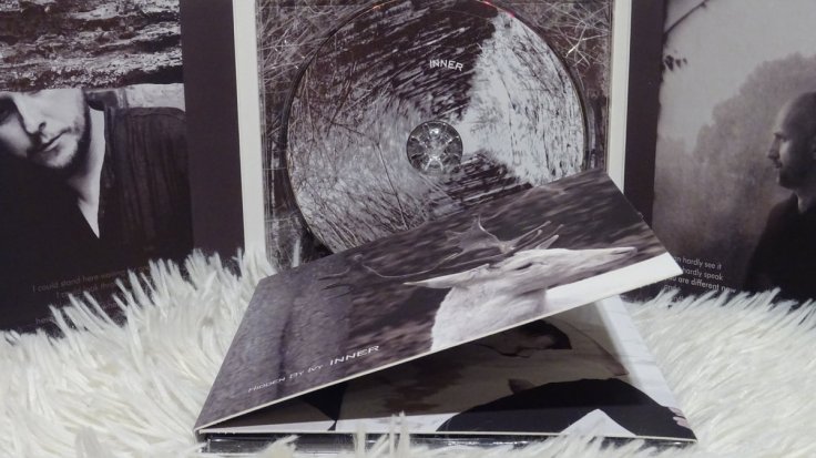 Hidden By Ivy - Inner (CD, digipak, źródło - Bandcamp)