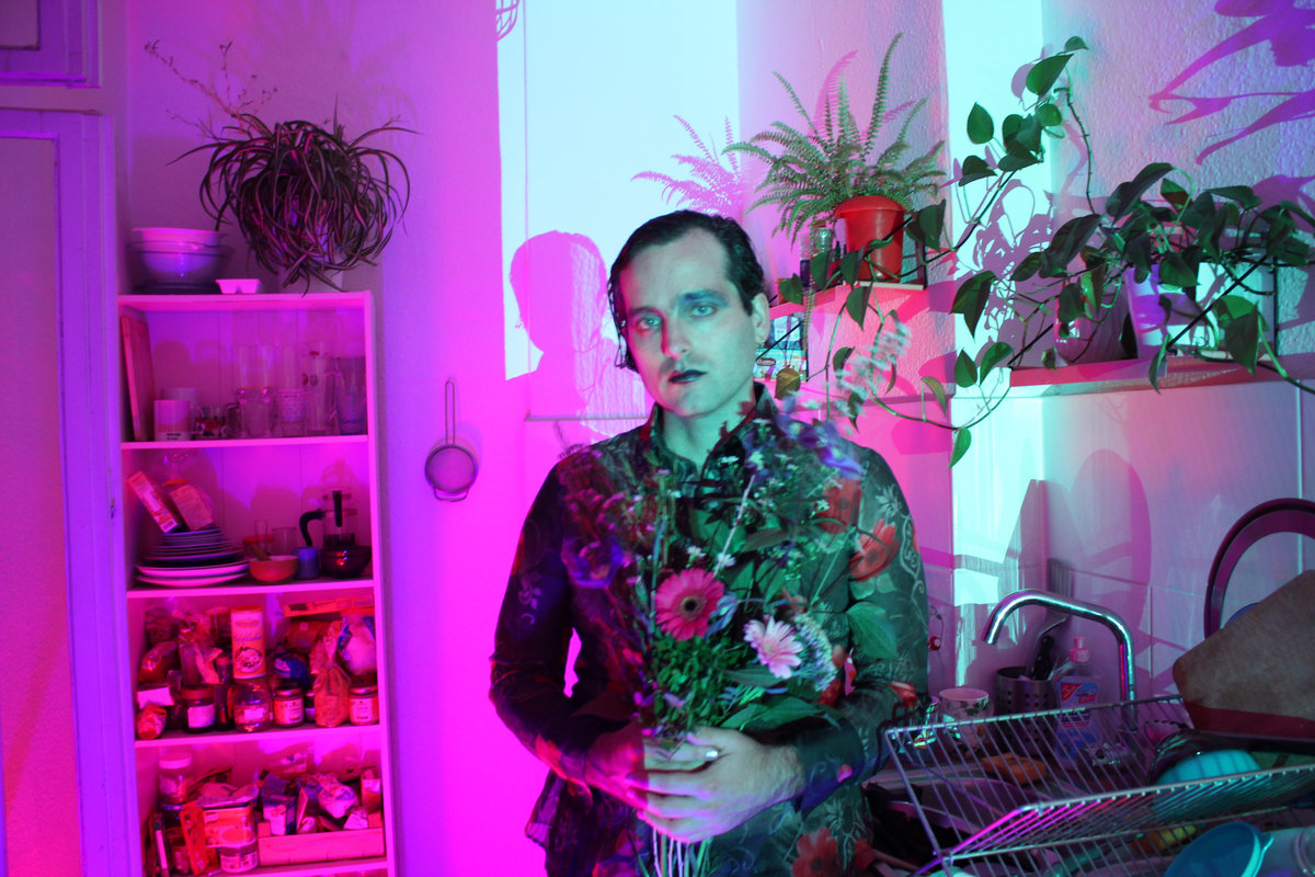 Dylan Travis - Some Ember